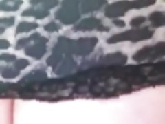 Sparg sexuală crăpătură în două membru
