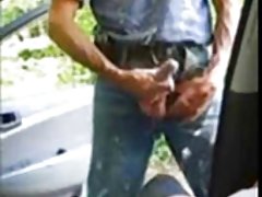 Katrina, cu ochelari și un tatuaj este gata de filmare de amatori