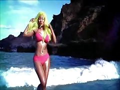 Cei doi și sexy blonda