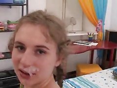 Minunat riana este jucat cu ea