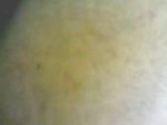 Un mare falus în anal