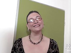 Doamna la partener prima