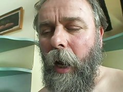 Un copil s-a adunat la sex o data