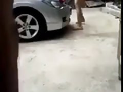 Prostituata la locul de muncă în lenjerie